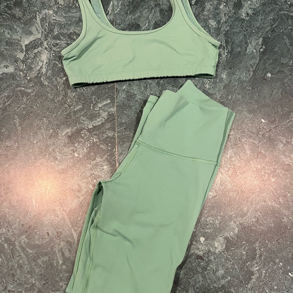 Aritzia TNA Green Leggings and bra top